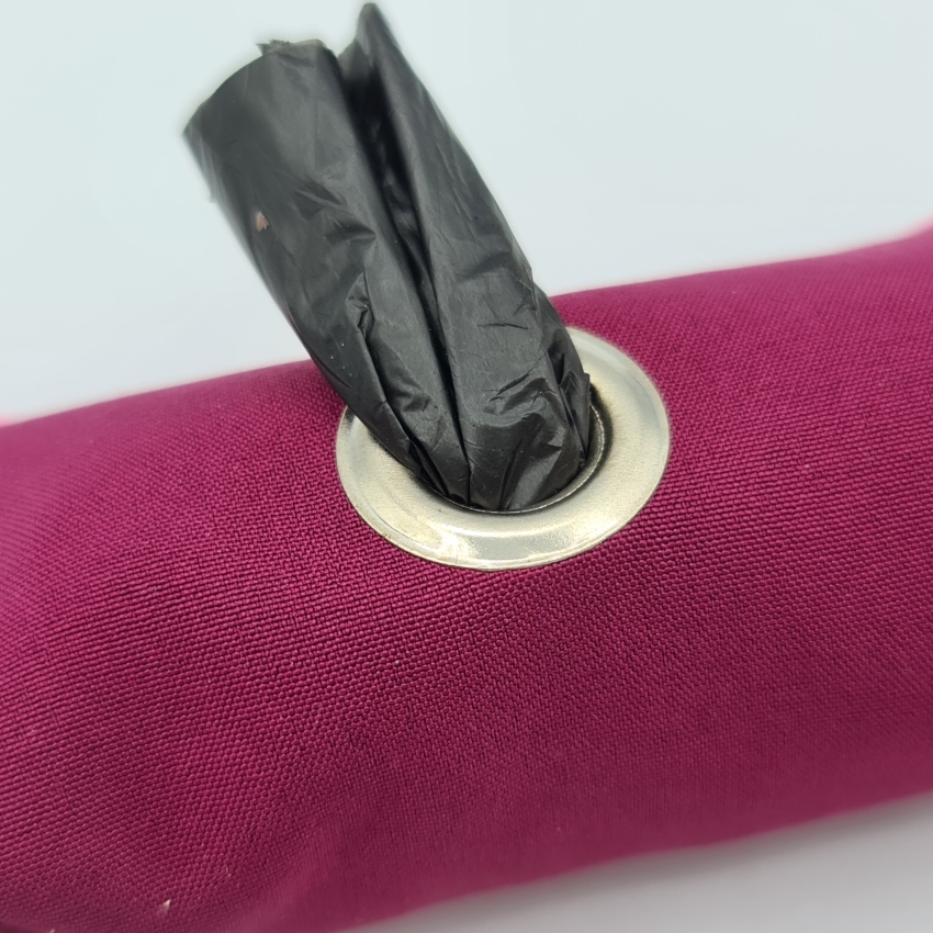 Kotbeutelspender in Himbeerpink